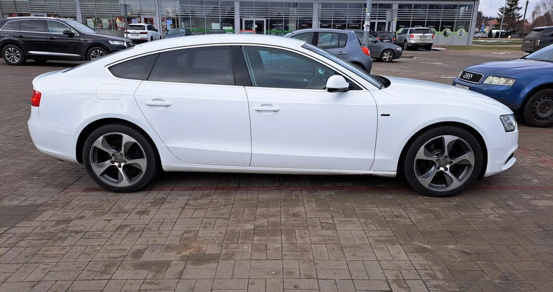 Audi A5 cena 59500 przebieg: 405000, rok produkcji 2013 z Łomianki małe 79